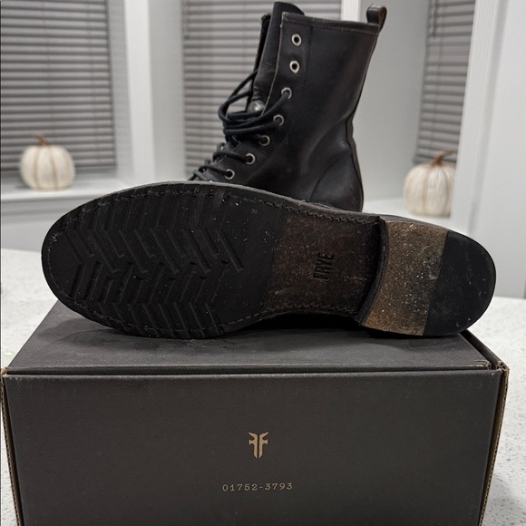 Frye Women’s Dark Leather Lace-Up Boots - Picture 5 of 5